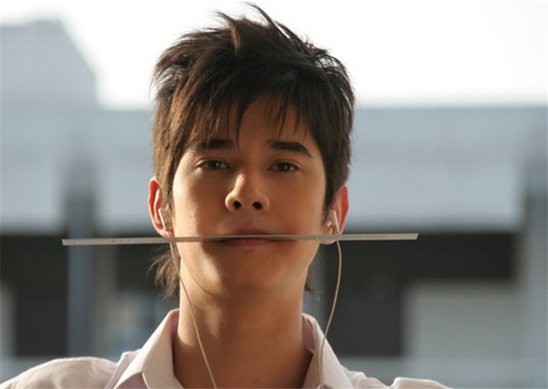 泰星马里奥·毛瑞尔,网友:为什么我的青春没有"阿亮学长"!