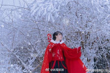 赵丽颖《知否》带火古装风,女神纷纷雪地拍古装大片!