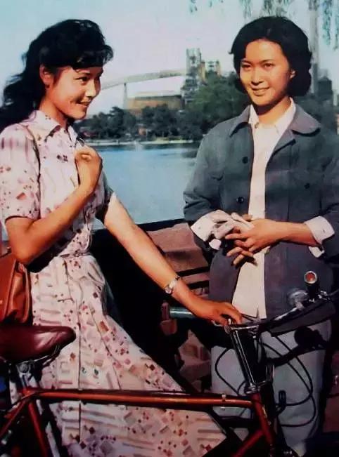 老照片:姜黎黎电影剧照,每一张都美翻天