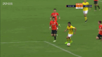 十人升班马2-0恒大,奥古斯托世界波 踢人染红