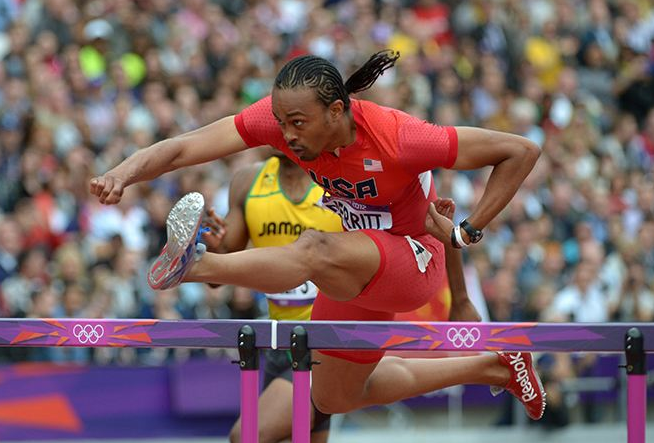 最后,大家觉得梅里特12秒80的男子110米栏世界纪录能保持多久呢?