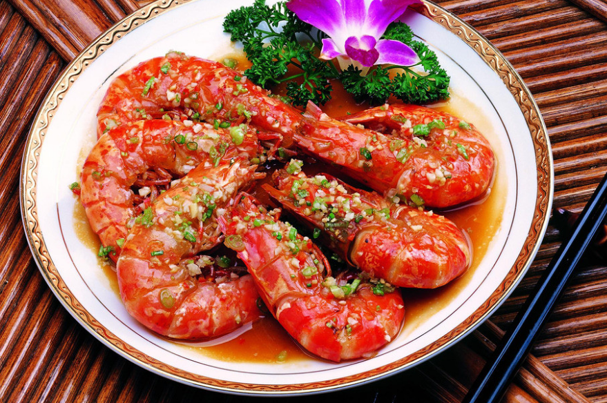 美味家常菜,油焖大虾,这样做简单又好吃!