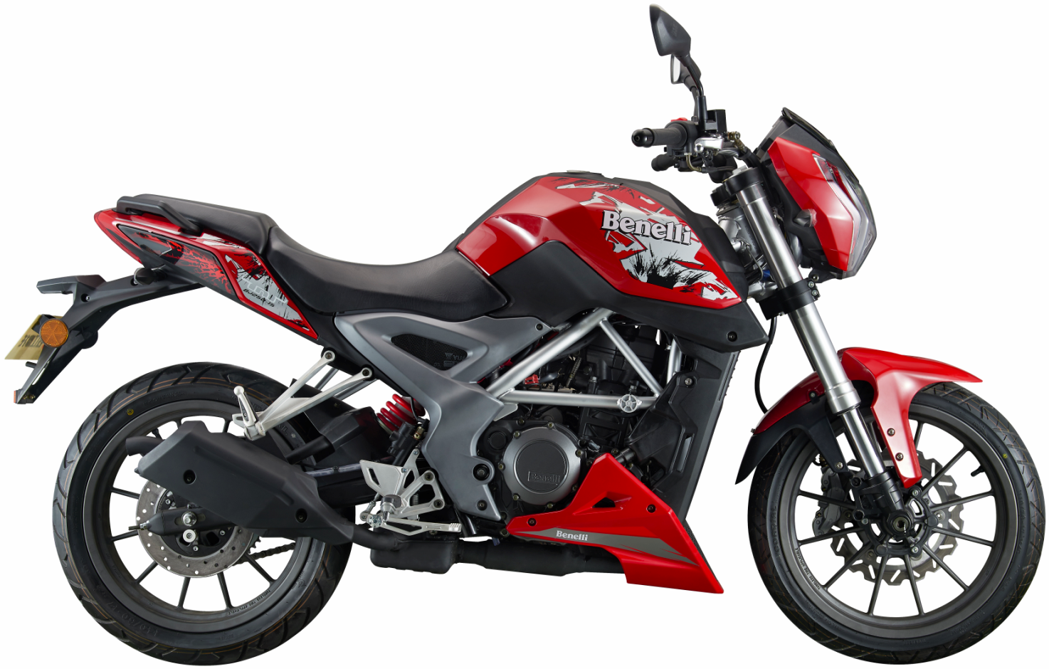 小黄龙bj250比300小,但是它的优点也不少哦