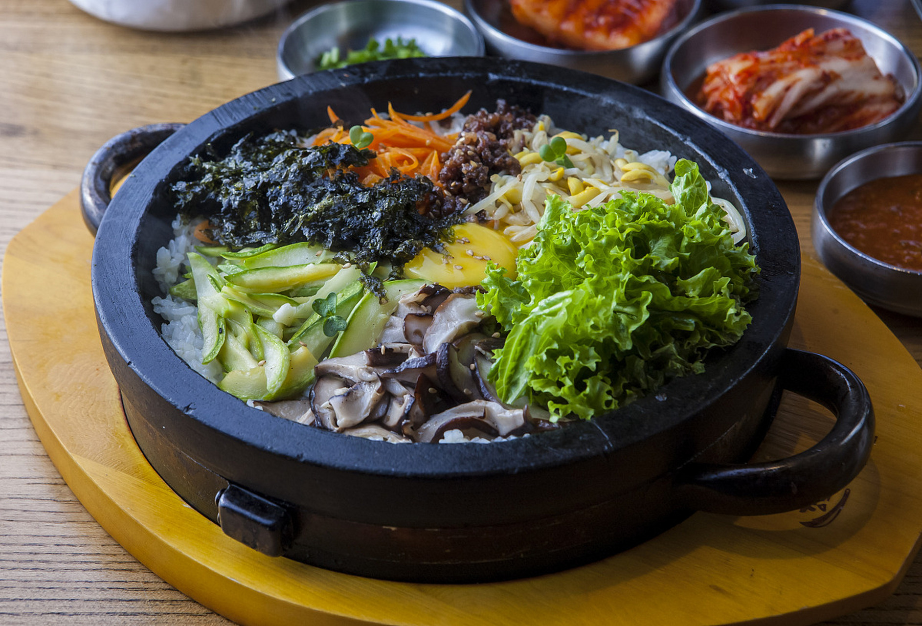 米村拌饭不仅味道独特,更是融合了延边地区的特色文化,让人在品尝美食