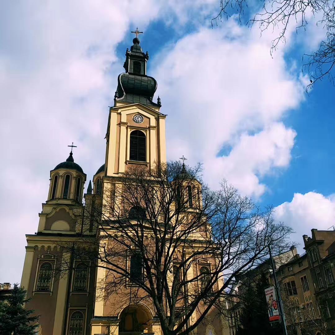 实拍波黑首都萨拉热窝的街景,堪称欧洲的耶路撒冷,免签适合旅行