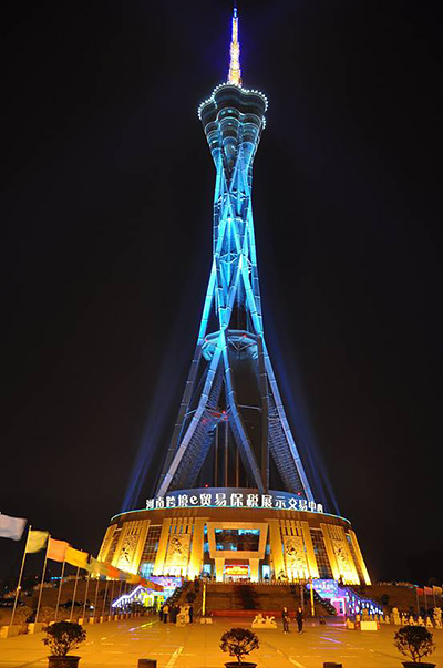 中国最惨的一座塔,耗资8.36亿修建,如今降半价都没人来