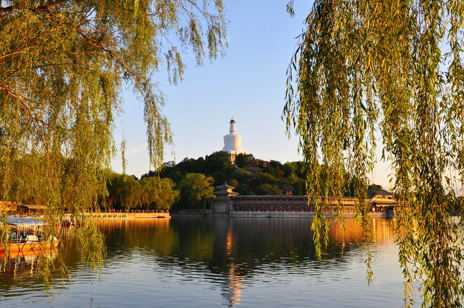 北京北海公园风景实拍
