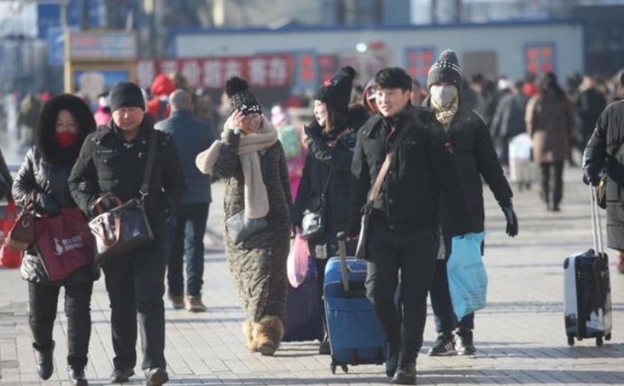 都生活不易,2018年外来打工人员返乡潮提前了,这里面什么原因?