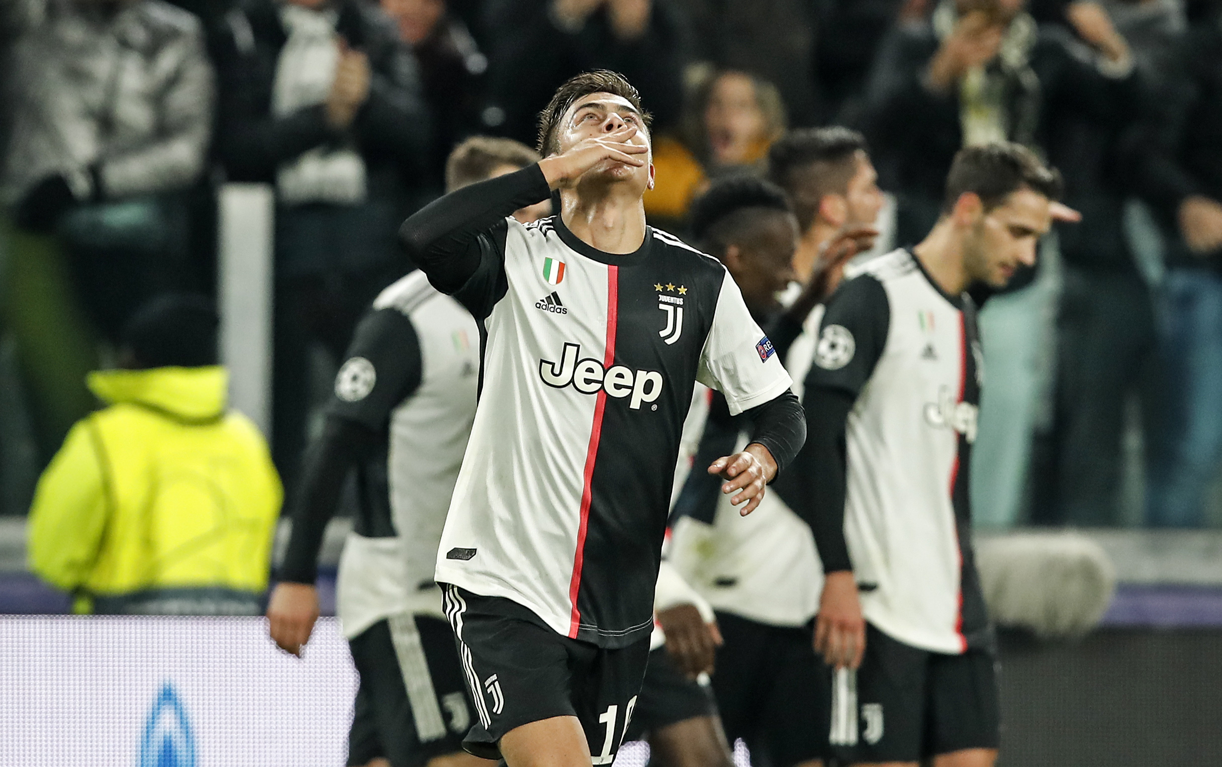 足球——欧冠联赛:尤文胜马竞(3)