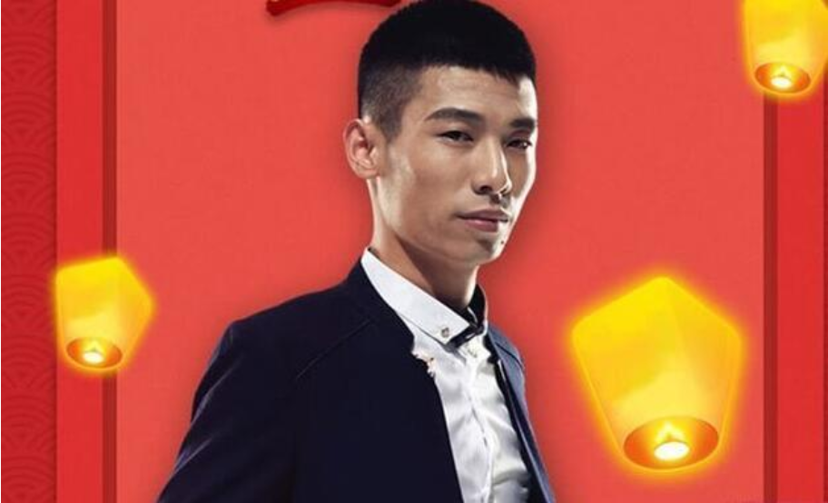 旭旭宝宝一身帅气西装参加dnf嘉年华 被粉丝误认为保安?