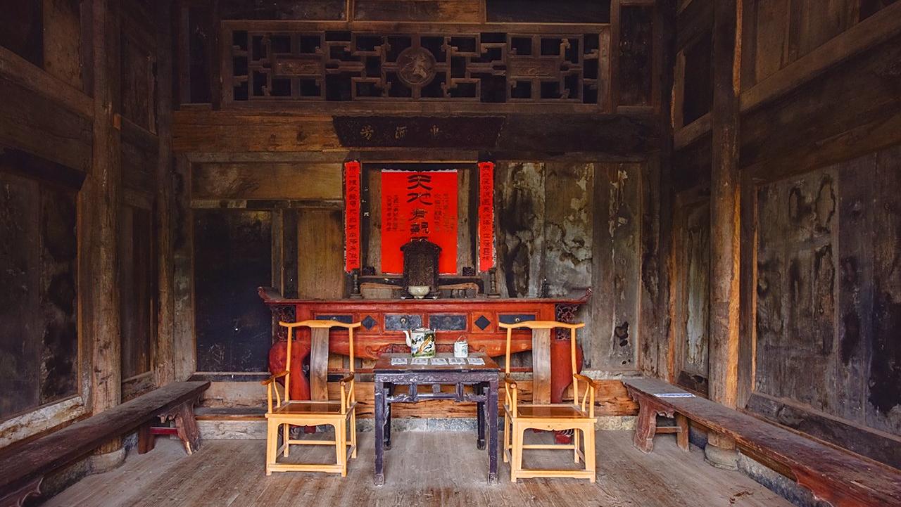 湖北恩施"最贵"的老屋,用金丝楠木所建成,几百年来没人发现