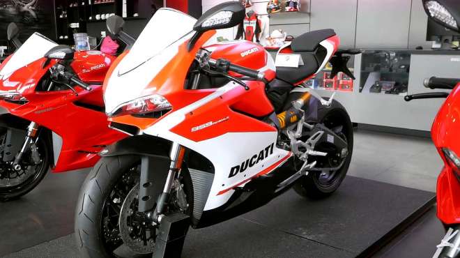 [图]19款杜卡迪Panigale 959 Cores到店实拍，颜值高到没朋友