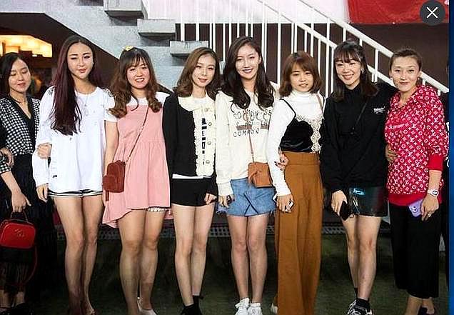 国足太太团有多美?多数模特出身,成国足另一独特标签