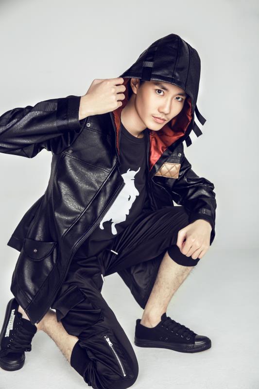 奇怪君携手创想联盟于虎牙征战"全军出击"