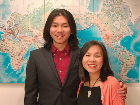 北京中学首届毕业生的加州理工之路