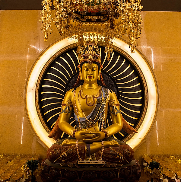 耗资40亿打造的佛顶宫玄机原来是这样震撼世界!