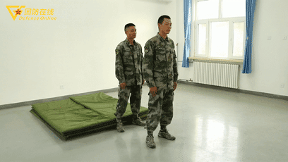 gif|被背后抱腰怎么破?兵哥教你如何解脱并反击