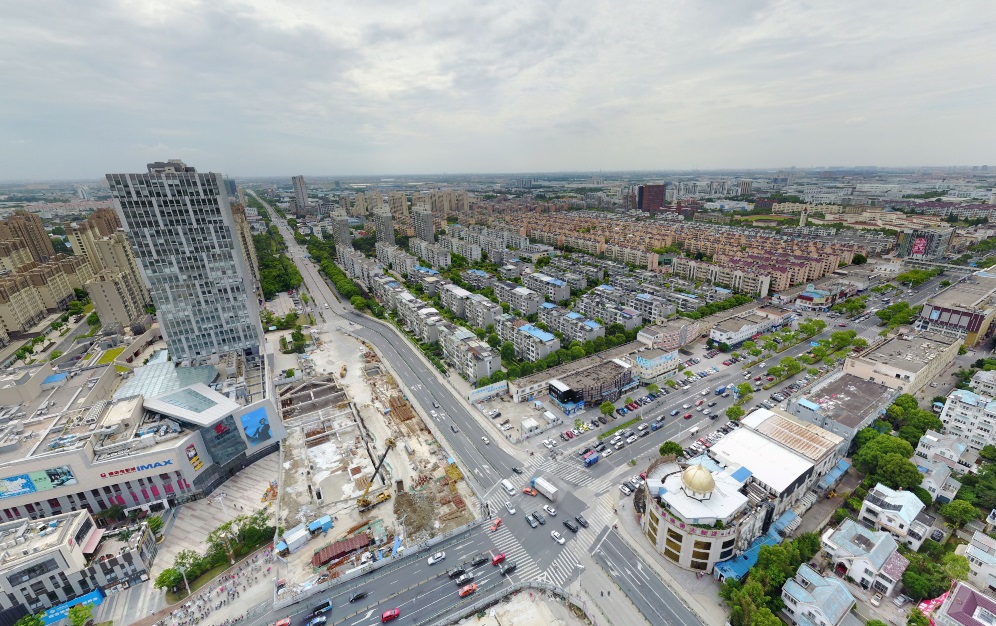 有宇宙中心之称的奉贤南桥新城,在上海独树一帜的城市化模式