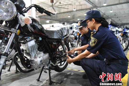 180辆广州增城产摩托首销蒙古国