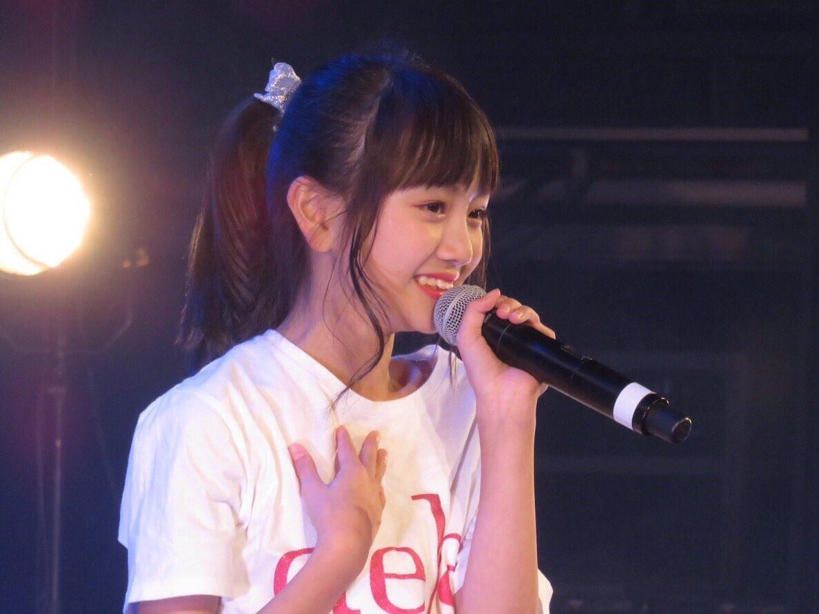 日本少女偶像团体小萝莉村田万叶