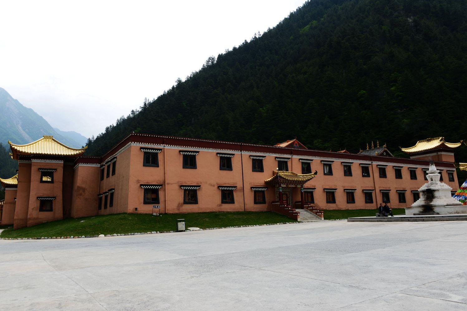 旅途中的美好回忆——九寨沟——宝镜岩,扎如寺