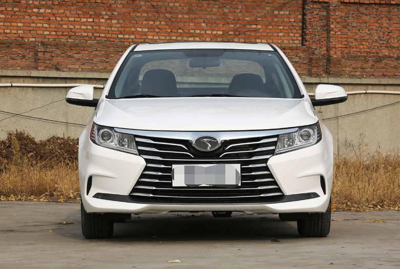 有科技感的a5翼舞1.5l 手动豪华版 国v