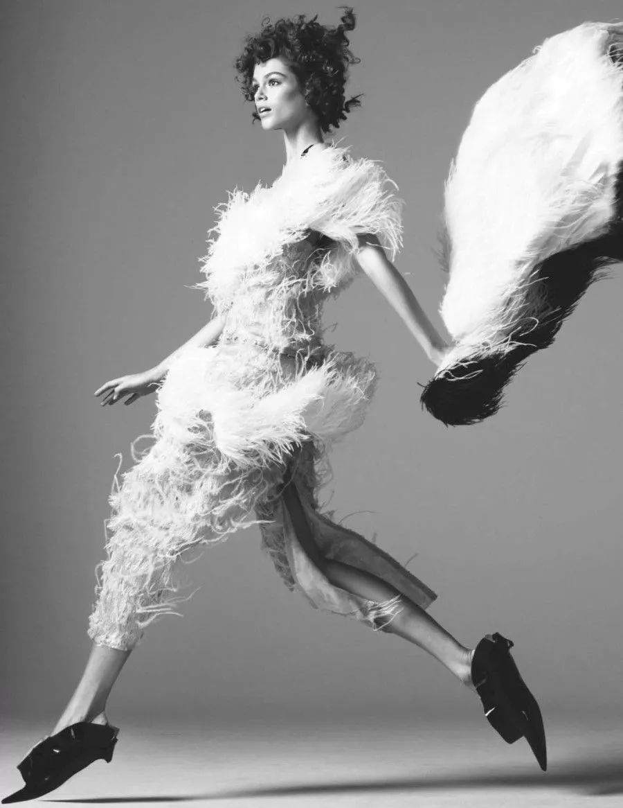 人称"时尚摄影教父"的史蒂文·梅塞引领风尚40年