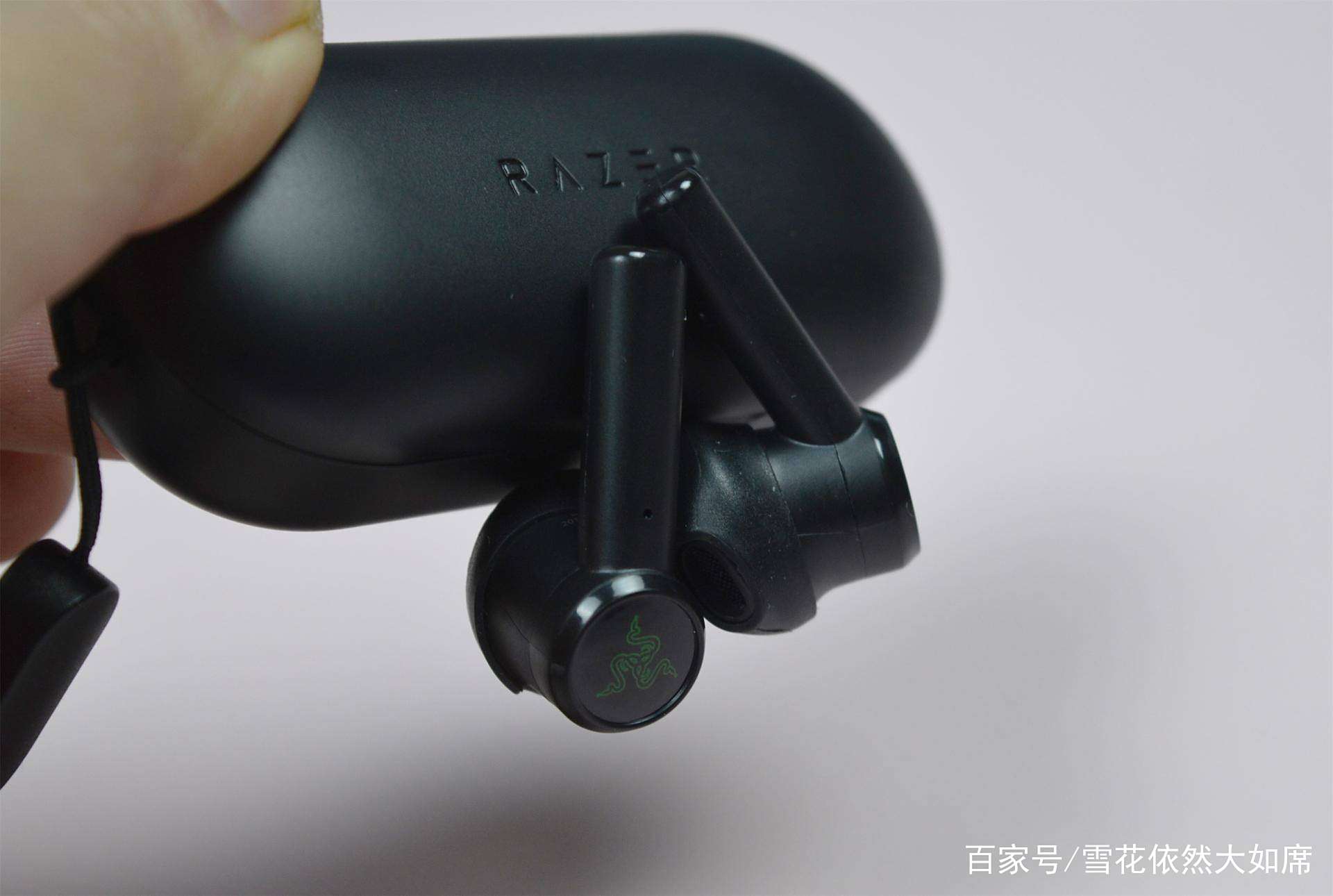 摆脱延迟,便携随心:雷蛇战锤狂鲨真无线蓝牙耳机体验 摆脱延迟,便携随心:雷蛇战锤狂鲨真无线蓝牙耳机体验