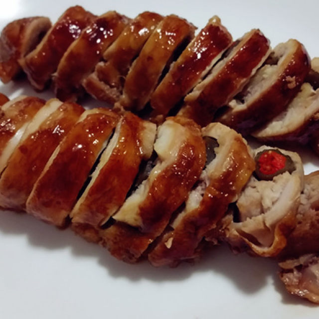 照烧鸡肉卷,肉质鲜嫩,做法简单,一看就会