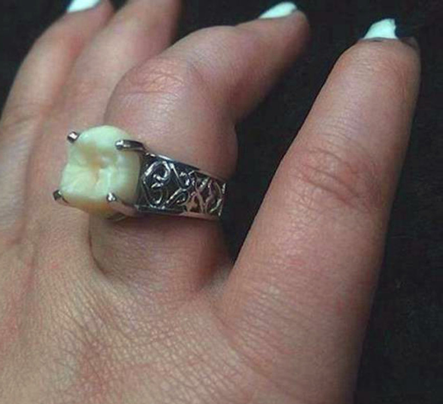 世界上最奇葩的戒指:第一款很有意义,最后一个女生都无法抗拒!