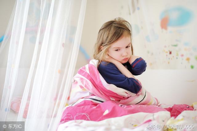 宝宝不开心难过,父母这样说,有助于提高孩子的情商