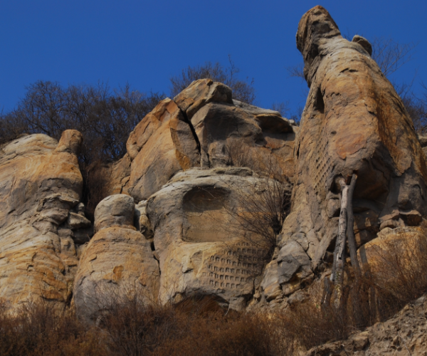 童子寺建于北齐,唐代日本和尚圆仁曾到此拜谒