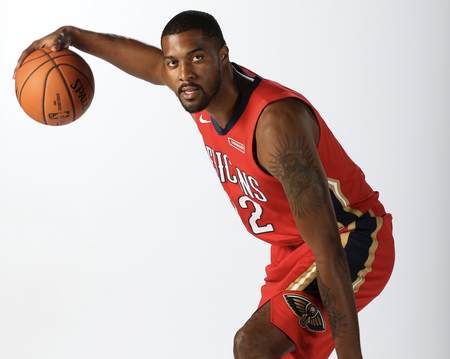 神采飞扬!鹈鹕官方发布德里克-费沃斯球衣定妆照