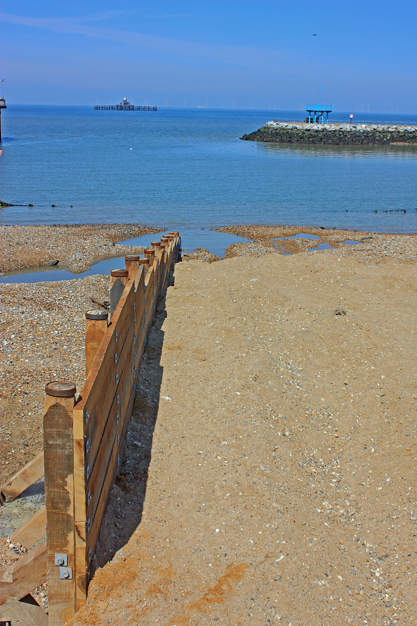 奔赴春天的旅行# 踏春长江澳海滩:位于平潭岛东部,是平潭最著名的