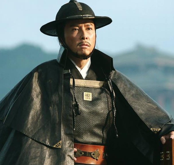 古装剧里的武星穿上盔甲谁最有将军的气势,你最喜欢哪一个角色?