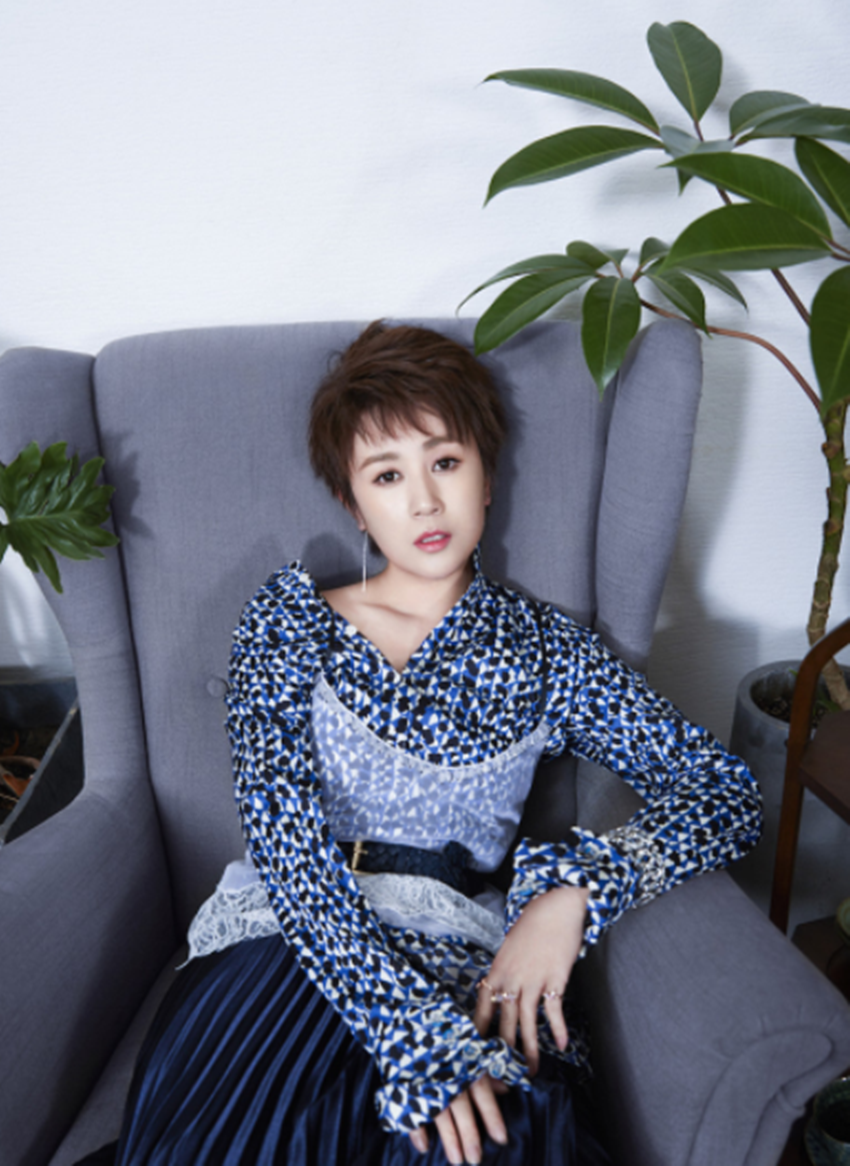 来自辽宁的5位美女明星,集颜值才华于一身,图5已成国际巨星