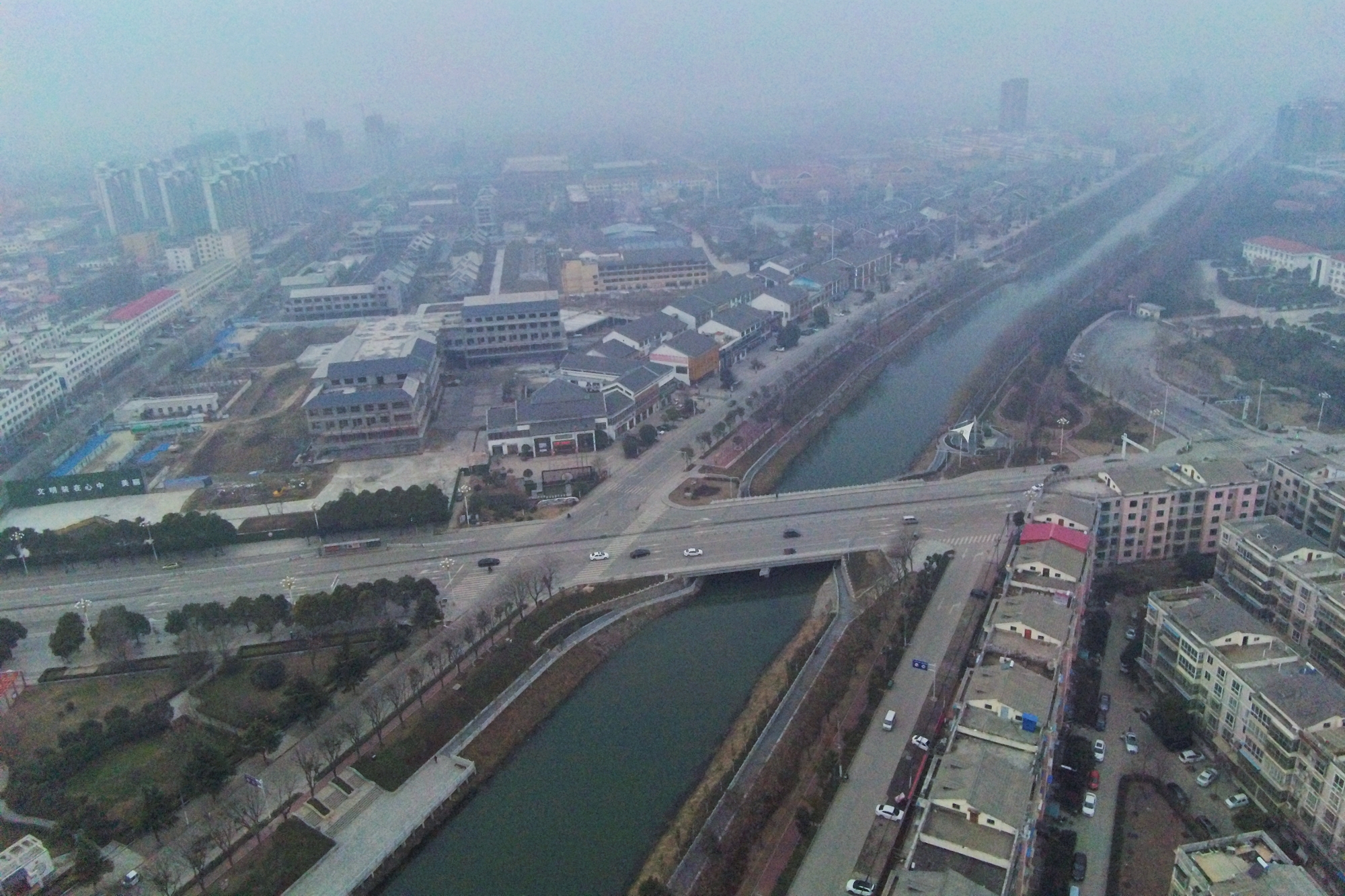 航拍河南平舆县城,高楼大厦林立,5线小城市即将升级为4线大城市