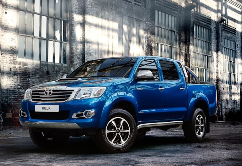 外观好看的丰田hiluxinvincible