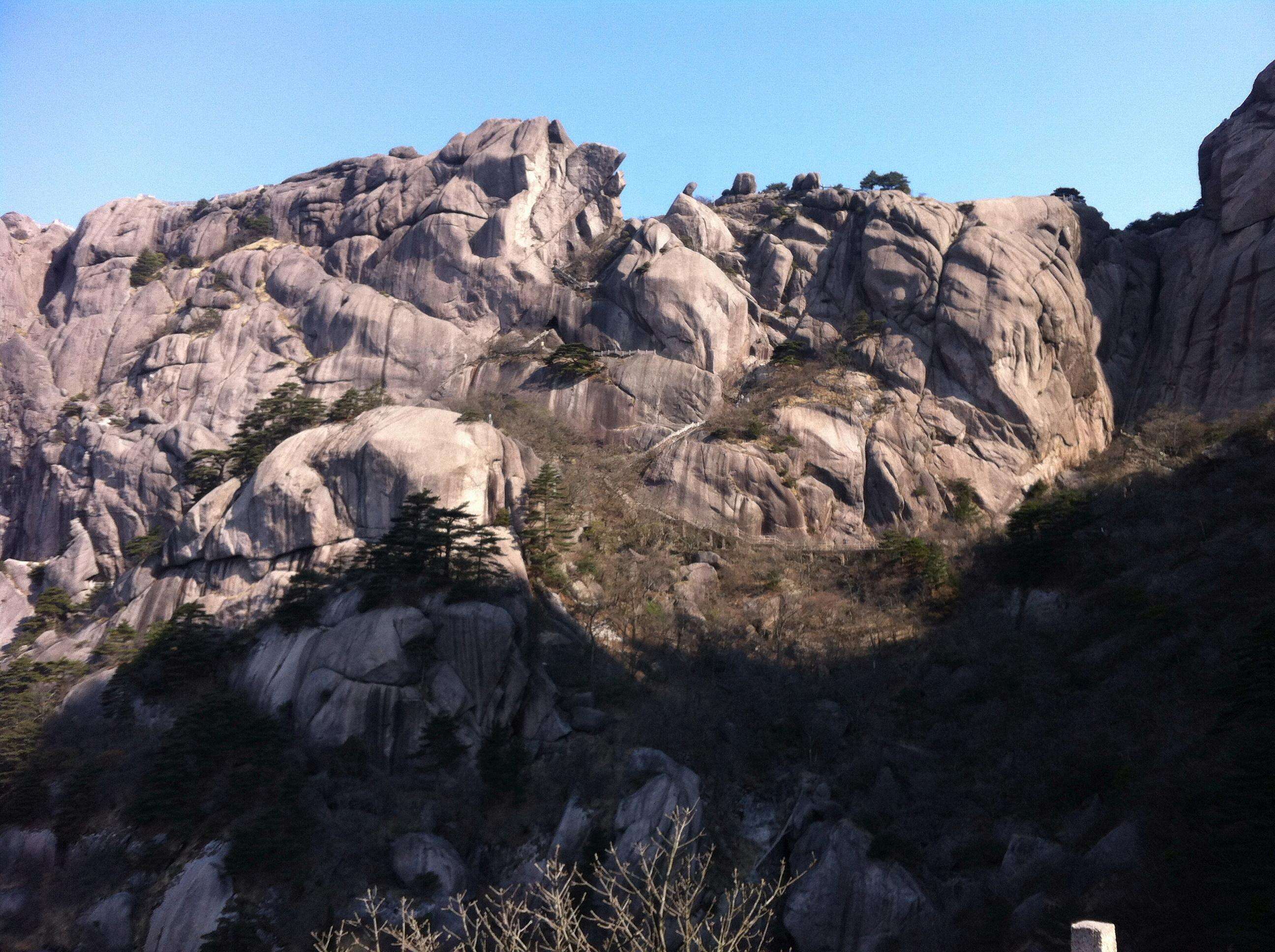 莲花山美景:旖旎风光的莲花山,感觉一切都是梦幻般的神奇!