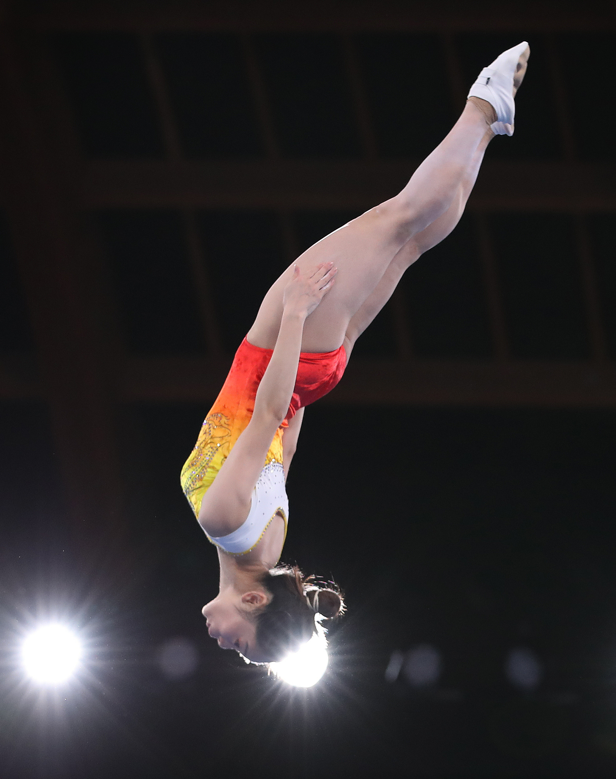 黄艳菲晋级女子网上个人决赛