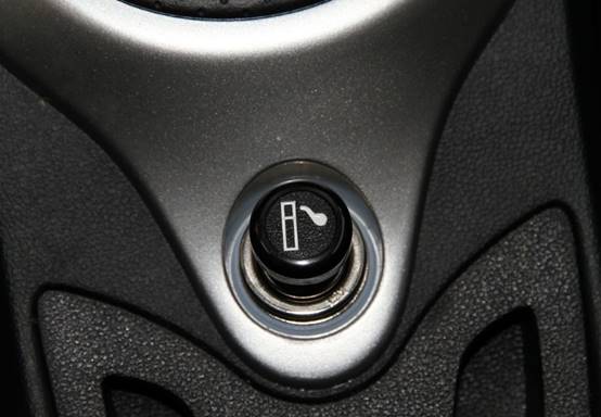 汽车上的点烟器只能用来点烟吗?