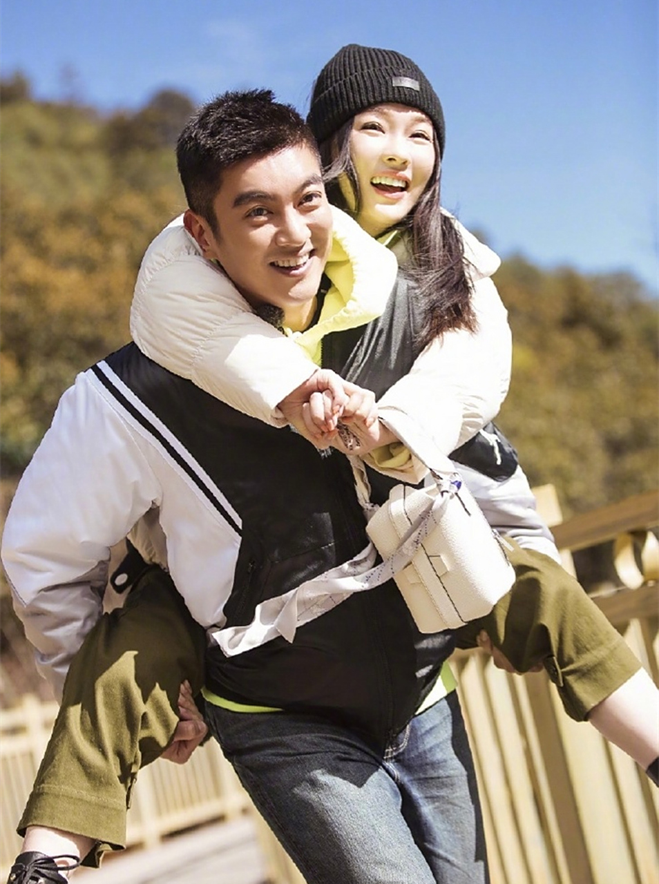 杜江霍思燕恩爱瞬间,堪称模范夫妻!