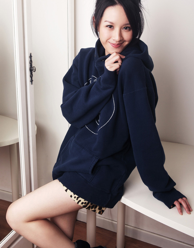 曾恺玹(alice),1984年4月22日出生于台湾省台北市,中国台湾影视女演员