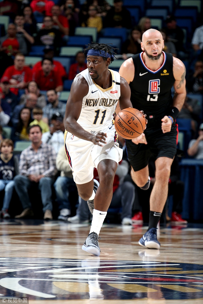 霍乐迪持球推进