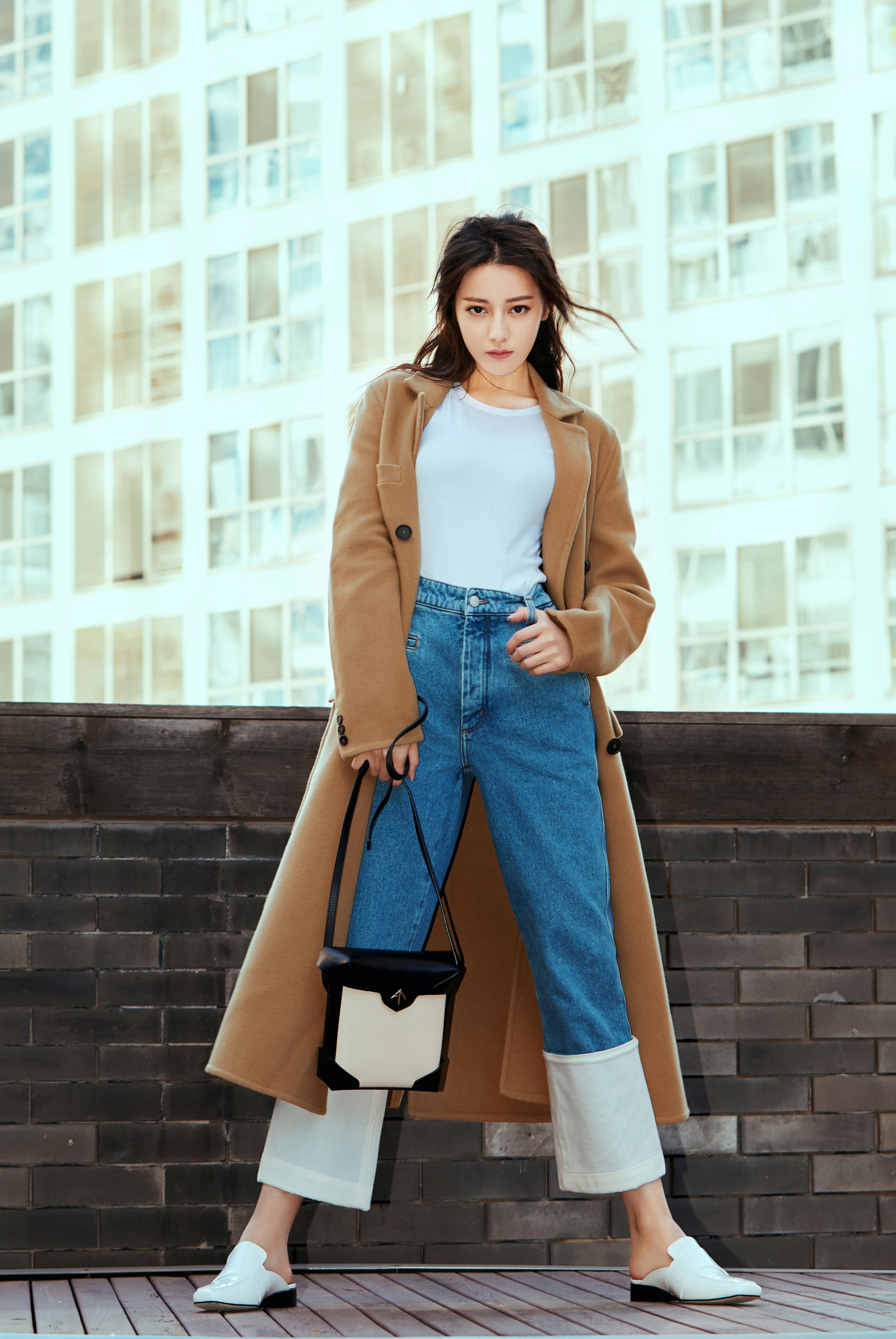 新晋街拍女王热巴,要甩杨幂几条街!