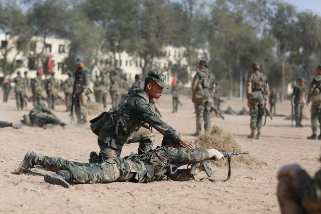 战术训练砥砺新兵血性虎气
