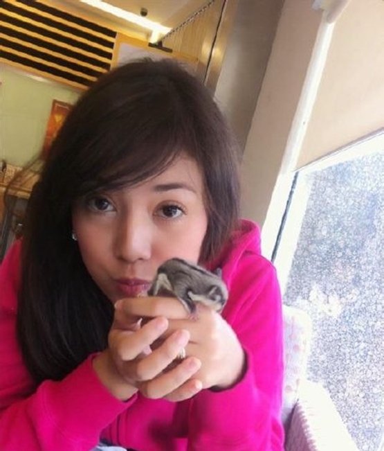 马来西亚歌手茜拉,没有戴头巾的她可以这样美