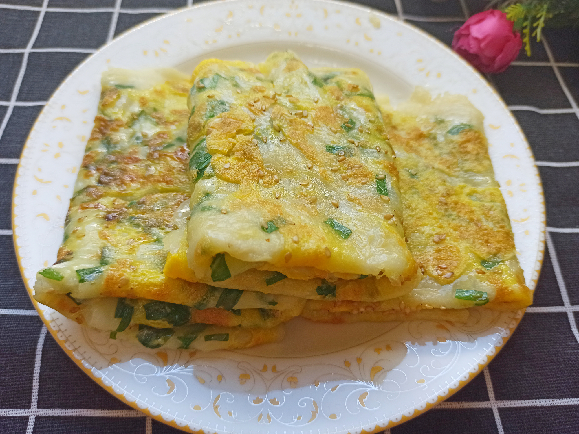 早餐饼最快的做法,手不碰面,5分钟出锅,松软可口,比卖的好吃