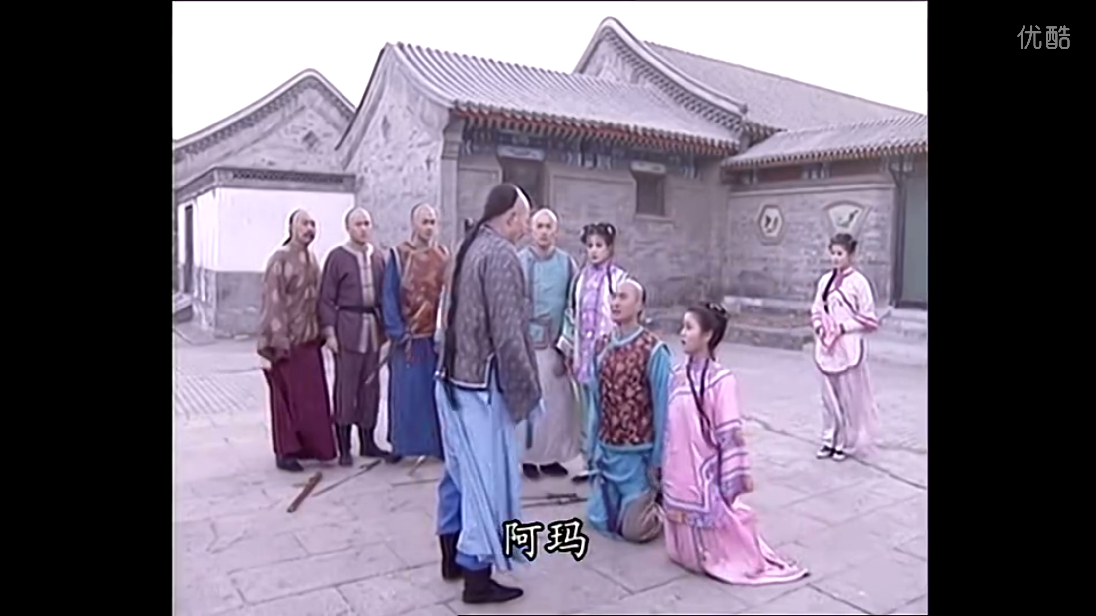 还珠:同是逃难时见到福伦,为何两版紫薇称呼福伦如此不同?