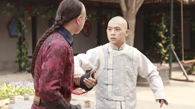 在冷宫里,四位被废黜的妃子与两个太监,演绎了一幕幕爆笑故事